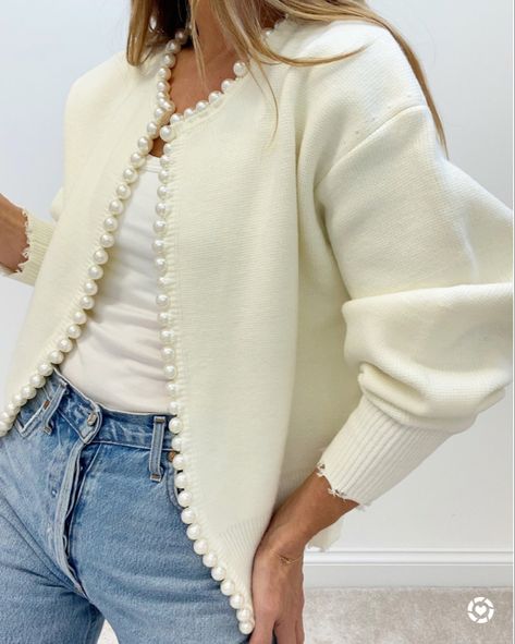 Beautiful ivory white pearl button cardigan sweater from Vita Grace! Beaded Cardigan, Cozy Coats, Elegante Casual, Estilo Chic, White Cardigan, White Sweater, Open Cardigan, Outfit Casual, Look Chic