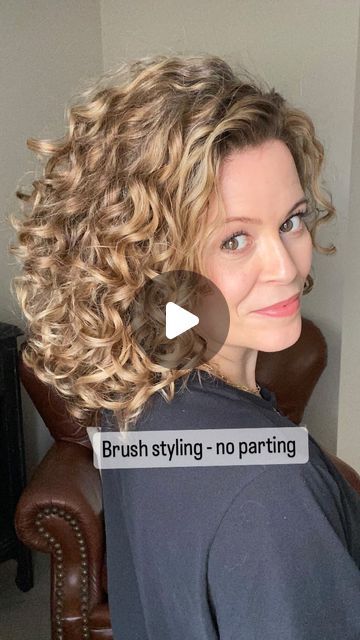 2,008 likes, 68 comments - me.and.my.curls on September 25, 2023: "Brush styling -No specific parting. I don’t establish an obvious part in my hair on my washdays. This allows me to flip my part from one day to the next which often helps avoid refreshing and gives me root volume. Products: @discovertreluxe •Curl Renew & Restore Cleansing Rinse •Untie the Knot leave in conditioner •Hi Definition Curl Enhancer Styling Gel - Fragrance free •Soothe & Restore Curl Defining Mousse Tools used Best Product To Define Curls, Permed Hair With Straight Bangs, Curly Hair With Widows Peak, Me And My Curls, How To Root Clip Curly Hair, Plump Method Curls, How To Get Big Curls, Refresh Curls Next Day, Kids Hairstyles With Beads