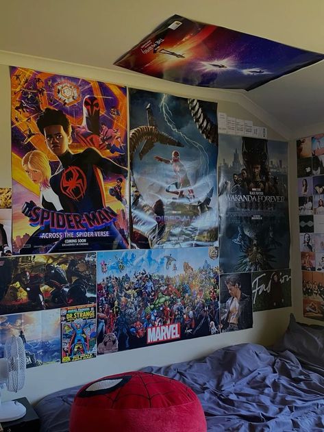 19 Insanely Trendy Fandom Bedroom Ideas You'll Love Comic Book Room Aesthetic, Marvel Posters Aesthetic Wall, Marvel Bedroom Ideas Aesthetic, Movie Poster Room Decor Wall Art, Spiderman Room Ideas Aesthetic, Spiderman Themed Room Aesthetic, Movie Bedroom Decor, Spiderman Room Decor Ideas, Venom Bedroom Ideas