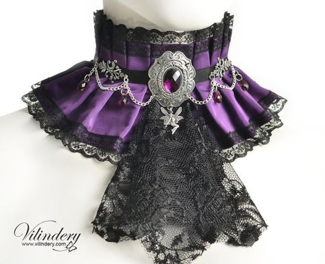 Violet fabric choker with a fairy. by Vilindery Kalung Choker, Fabric Choker, Violet Fabric, Wedding Gothic, Neck Corset, Vampire Teeth, Lace Choker, Old Fashion Dresses, Victorian Wedding