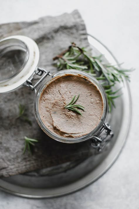 Liver Pate Recipe Beef, Natural Progesterone, Liver Pate Recipe, Ray Peat, Organ Meats, Liver Pate, Pate Recipes, Vit A, Liver Recipes