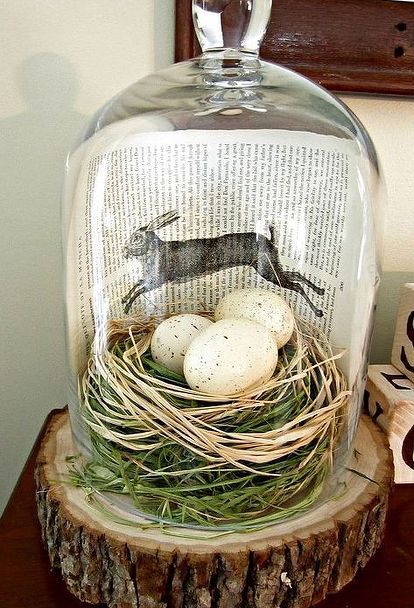 spring book page art, crafts, easter decorations, repurposing upcycling, seasonal holiday decor, wall decor Cloche Ideas, Oster Dekor, Diy Osterschmuck, Cloche Decor, Diy Frühling, Rustic Easter Decor, Easter Spring Decor, Here Comes Peter Cottontail, Spring Books