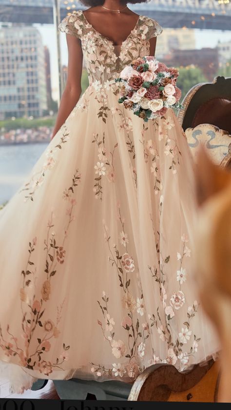 Floral Wedding Dress Colored Embroidered, Nontraditional Wedding Dress Color, Wedding Dress Colour, Butterfly Dresses, Modern Vintage Dress, Nontraditional Wedding Dress, Dream Ideas, Wedding Dress With Veil, Floral Wedding Dress