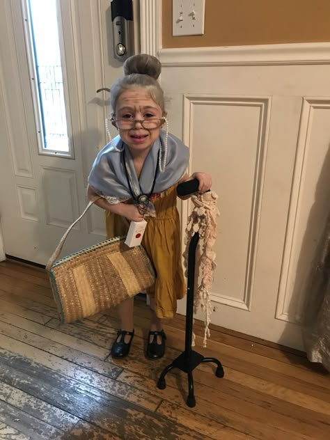 100th day of school 100 Day Grandma Costume, Old Lady Makeup For Kids, 100 Day Old Lady Costume, Old Lady Costume For Kids 100th Day, 100th Day Of School Outfits For Kids, Old Granny Costume, 100 Day Of School Old Lady, 100 Days Of School Dress Up Teachers, Old Woman Costume