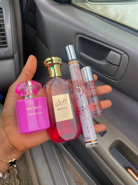 Perfume combo for my ladies 
🌹🌹🌹

50ml mousuf
30ml my way
35ml pocket perfume
10ml perfume oil

🏷️ N14,700
🌸🌸🌸 Perfume Scents Fragrance, Everyday Perfume For Women, Mousuf Perfume, Best Scent Combos, My Way Perfume, Perfume Package, Perfume Combos, Wholesale Perfume, Fragrance Display