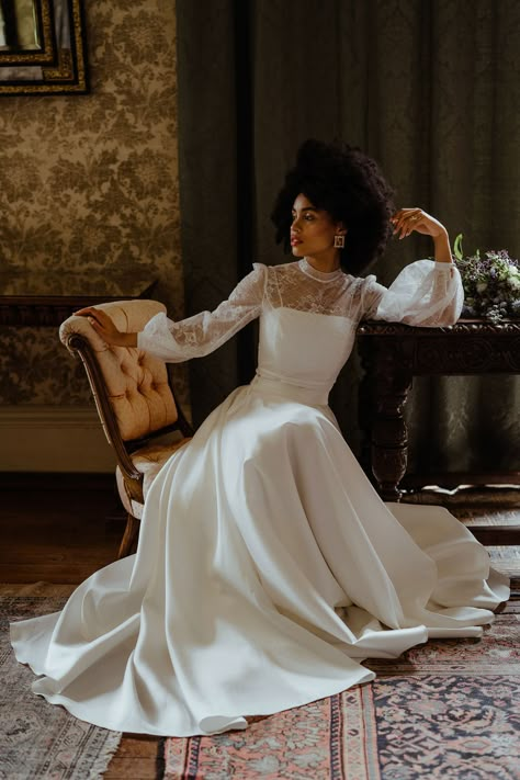 Simplistic Wedding, Sassi Holford, Victorian Wedding Dress, Hair Bride, Bold Lip, Black Bride, Victorian Wedding, Vintage Wedding Dresses, Dream Wedding Ideas Dresses