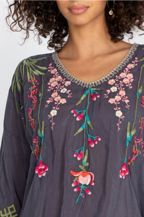 Johnny Was Clothing, Boho Chic Top, Upscale Fashion, Silk Blouses, Flower Motifs, Boho Clothes, Sale Clothing, Women Tops Online, Boho Chic Outfits