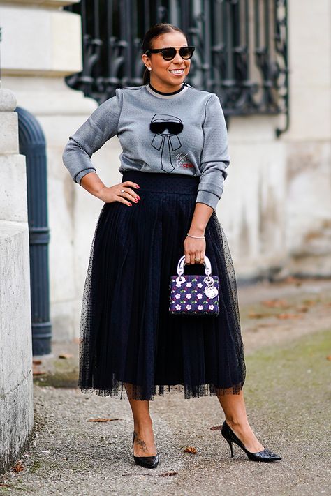 Stylish Skirts Classy, Black Tulle Skirt Outfit, Black Skirt Outfit Ideas, Black Skirt Outfit, Tulle Skirts Outfit, Black Skirt Outfits, Tulle Skirt Black, Skirt Outfit Ideas, Quoi Porter