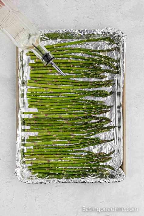 Oven Roasted Asparagus Recipe Oven Cooked Asparagus, Asparagus In The Oven, Roasted Asparagus Recipe, Cook Asparagus, Asparagus Recipes Roasted, Oven Roasted Asparagus, Baked Asparagus, How To Cook Asparagus, Roasted Asparagus