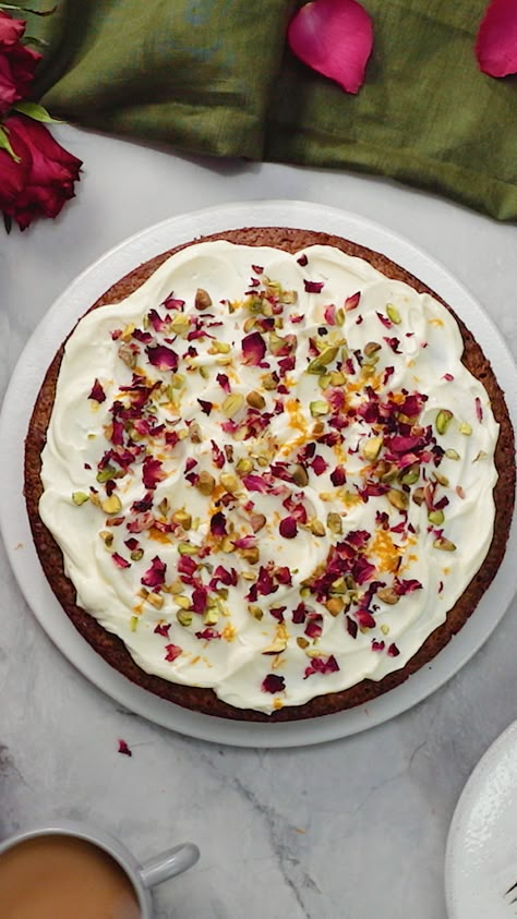 Rose Water Cake Recipe, Water Cake Recipe, Rose Water Cake, Water Cake, Pistachio Rose, Patisserie Fine, Resipi Kek, Torte Cupcake, Pistachio Cake