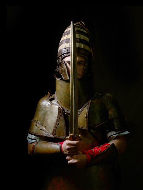 These modern soldiers put Bronze Age armor to the test–how did it hold up? Thematic Analysis, Kelly Reichardt, Fashion Design Idea, Arthdal Chronicles, Bronze Age Civilization, Greek Soldier, Fantasy Map Generator, Master And Commander, Frank Morrison