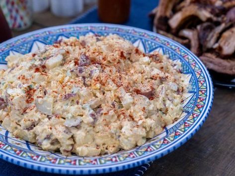 Get Aunt TC's Potato Salad Recipe from Food Network Delicious Miss Brown Recipes, Salad Recipes Creamy, Kardea Brown Recipes, Miss Brown Recipes, Delicious Miss Brown, Kardea Brown, Picnic Salads, Mashed Potato Pancakes, Gluten Free Flatbread