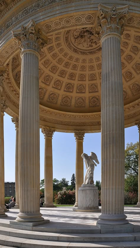 Ancient Greece Aesthetic, Greek Buildings, Rome Aesthetic, Pax Romana, Greek Temple, Greek Statues, Architecture Wallpaper, Neoclassical Architecture, English Gardens