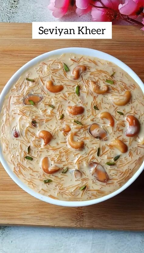 Seviyan Kheer, Easy Indian Dessert Recipes, Kheer Recipe, Vegetarian Fast Food, Tastemade Recipes, Indian Cooking Recipes, Cooking Recipes Healthy, Vegetarian Snacks Recipes, Sweet Dishes Recipes