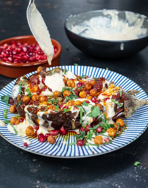 Topped with crunchy chickpeas and pomegranate Mob Recipes, Garlic Tahini Sauce, Stuffed Aubergine, Mob Kitchen, Retreat Food, Crunchy Chickpeas, Fast 800, Crispy Chickpeas, Veggie Meals