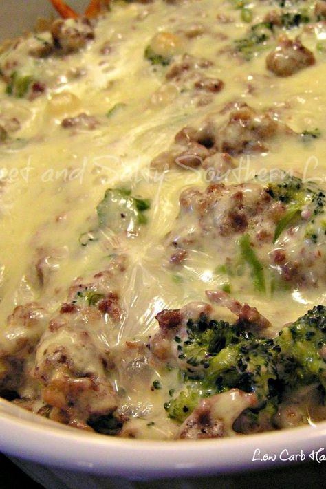 Hamburger, Sausage, Broccoli Alfredo - Low Carb Hamburger Sausage Broccoli Alfredo, Sausage Broccoli Alfredo, Enchiladas Potosinas, Broccoli Sausage, Sausage Broccoli, Broccoli Alfredo, Sausage Casserole, Keto Food, Broccoli Beef