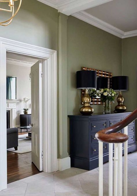 Light Green Hallway, House Hallway Ideas, Hallway Colour Ideas, Ball Rooms, Hallway Paint Colors, Hallway Paint, Hallway Walls, Hallway Colours, Green Hallway