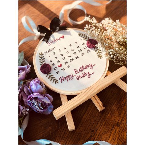 Hoop Art Birthday Gift, Embroidery Designs Birthday Gift, Birthday Embroidery Hoop Pattern, Anniversary Embroidery Ideas, Embroidery Designs For Birthday Gift, Birthday Embroidery Hoop Design, Hoop Art Embroidery Birthday, Embroidery For Wedding Gift, Wedding Embroidery Patterns