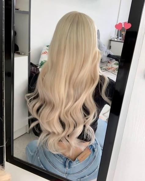 Beauty Drawing, Perfect Blonde Hair, Highlights Ombre, Chic Tattoo, Blonde Hair Extensions, Dyed Blonde Hair, 2023 Hair, Light Blonde Hair, Stars Design