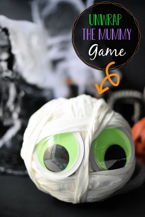 Cute Halloween Party Games, Grade School Halloween Crafts, Halloween Punch Out Game, Fall Games For 1st Grade, Creative Halloween Activities, Fun Activities At School, Halloween Games For School Classroom, Halloween Game For 1st Grade, Halloween Games For Fifth Graders