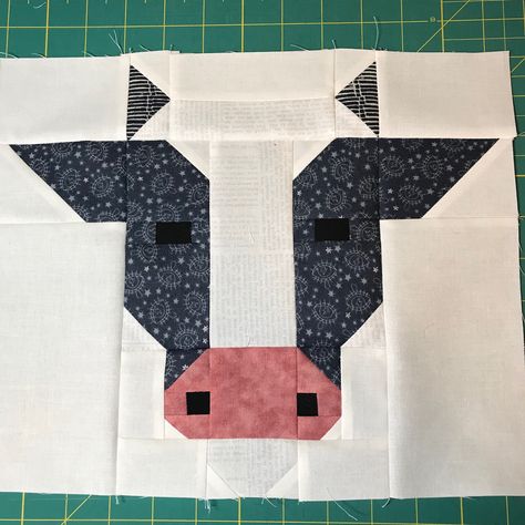 Cow Head - pattern by Sew Fresh Quilts Paper Pieced Cow Pattern, Cow Pattern Quilt, Quiltmakers 1000 Blocks, Farm Animal Quilt Blocks, Cow Quilt Block Pattern Free, Easy Quilting For Beginners, Cow Quilts Ideas, Farm Quilts Ideas, Cow Quilt Block Pattern