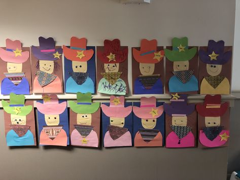 Cowboy Art Preschool, Western Day Crafts For Preschool, Cowboy Arts And Crafts For Kids, Rodeo Day Preschool, Western Week Preschool, Rodeo Arts And Crafts For Kids, Wild West Art Projects For Kids, Texas Preschool Activities, Cowboy Crafts Preschool