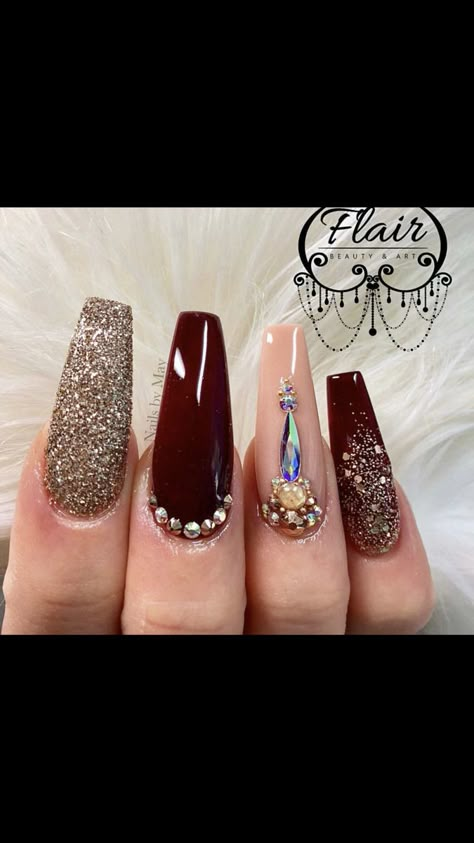 Burgendy Nails, Diy Rhinestone Nails, Ruby Nails, Fall Acrylic, Book Photography Instagram, Basic Mehndi, Nails Design With Rhinestones, Cute Nail Ideas, Fall Acrylic Nails