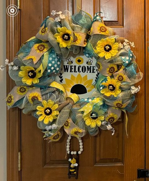 Burlap flower wreaths