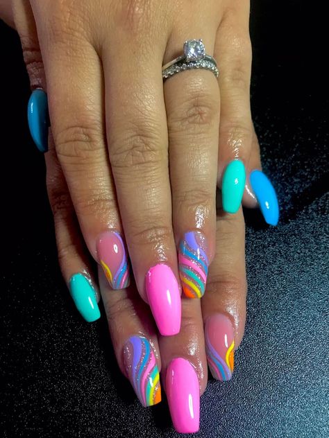 Summer Bright Nails 2024, Bright Colourful Nails, Summer Nails Bright Colors, Bright Gel Nails, 80s Nails, Summer Holiday Nails, Bright Nail Designs, Summery Nails, Vibrant Nails