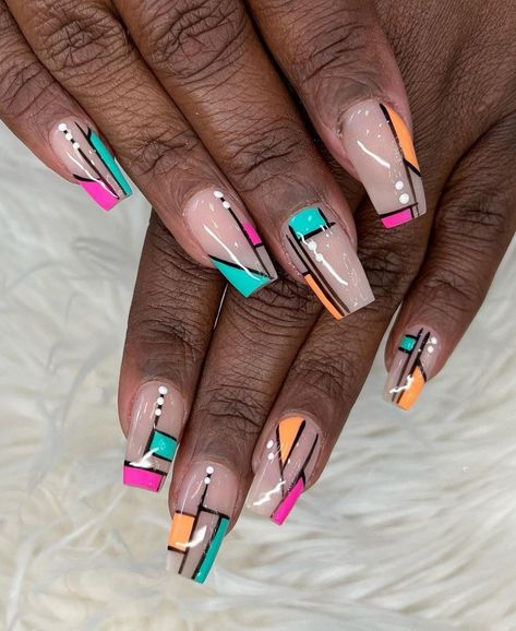 80s Style Nails Art Ideas, 80 Nails Design, Abstract Nail Designs Simple, 1980s Nail Trends, 80 Nails 80's, Pop Art Christmas Nails, 80s Style Nails, 1960 Nails, Short Spring Nails 2024