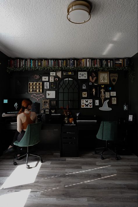 Spooky Home Office, Witch Core Living Room, Dark Cottage Core Home Office, Goth Office Aesthetic, Slytherin Interior Design, Slytherin Aesthetic Decor, Home Office Witchy, Slytherin Office Aesthetic, Goth Study Room