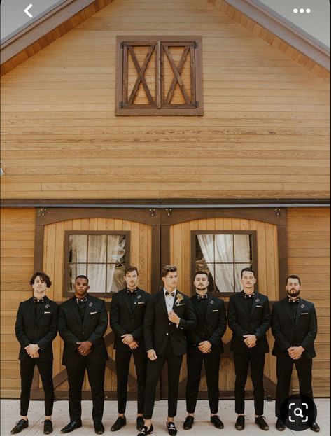 Groomsman Party Photos, Groomsman And Groom Photos, Groomsman And Groom Pictures, Groom And Groomsmen Picture Ideas, Groom Pictures Groomsmen, Groomsmen Attire Different Than Groom, Modern Wedding Groomsmen, Groomsmen Attire Black On Black, Groomsmen Attire Without Boutonnieres