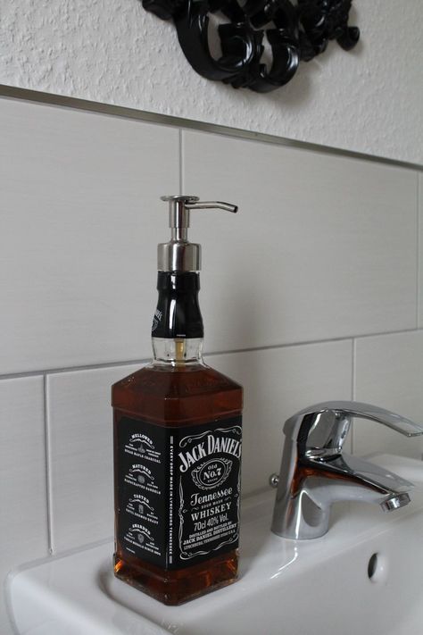 Koti Diy, Future Apartment Decor, Apartment Decor Inspiration, Dream Apartment, Cute Room Decor, Jack Daniels, Dream House Decor, Aesthetic Room Decor, Dream Home Design