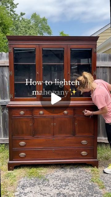 Michelle McRae | “Shelly” Your DIY BFF on Instagram: "Details HERE 👇🏽 Yes, you can lighten mahogany wood. My process is typically to strip, then sand, bleach, paint wash and seal. If you want process details or product links, COMMENT “mahogany” and I’ll send them to you. FYI: if you receive a blank message, doublecheck that you are following me. IG may block it thinking it is spam. #mahoganywood #furnituremakeover" Stripping Mahogany Furniture, Refinishing Mahogany Furniture, Minwax Colors, Cherry Wood Furniture, Annie Sloan Painted Furniture, Diy Furniture Upholstery, Paint Wash, Wood Cupboard, Furniture Dressers