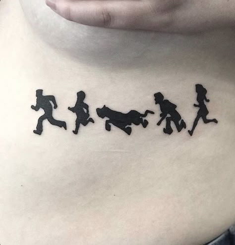 Scooby Doo Silhouette Tattoo, Scooby Doo Gang Tattoo, Scooby Doo Tatoos, Cool Scooby Doo Tattoo, No Black Tattoo, Tattoo Ideas Scooby Doo, Scooby Doo Inspired Tattoos, Scooby Tattoo Ideas, Scooby Doo Tattoo Design