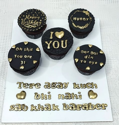 Cupcakes Decoration For Men, Cupcakes For Husband Birthday, Happy Birthday Cake For Husband, Birthday Cupcakes Ideas For Boyfriend, Special Cake For Husband Birthday, Cupcake Designs For Men, Birthday Cupcakes Ideas For Men, Black And Gold Cupcakes, Surprise For Husband