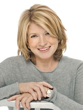 Martha Stewart Hair, Bob Hairstyles 2018, Short Hairstyles Over 50, Over 60 Hairstyles, 50 Hair, Cool Short Hairstyles, Messy Short Hair, Layered Bob Hairstyles, Bob Haircuts For Women