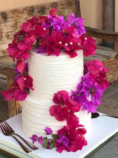 Flowers On A Cake, Red Bougainvillea, Talavera Wedding, Mamma Mia Wedding, Bougainvillea Wedding, Mamma Mia Party, Boda Mexicana, Santorini Wedding, Greece Wedding