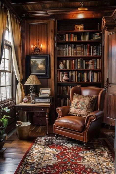 Cozy Home Library, Home Library Rooms, Home Library Design, Casa Vintage, Small Home Office, Home Libraries, Library Design, Dark Academia Aesthetic, Academia Aesthetic