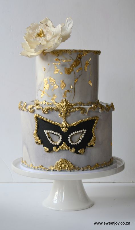 Sweet 16 Masquerade Cake Ideas, Masquerade Birthday Cake Ideas, Mascarade Cake Ideas, Masquerade Mask Cake, Masquerade Party Cake Ideas, Masquerade Cake Ideas Black And Gold, Masquerade Wedding Cake, Sweet 16 Masquerade Cake, Masquerade Theme Cake