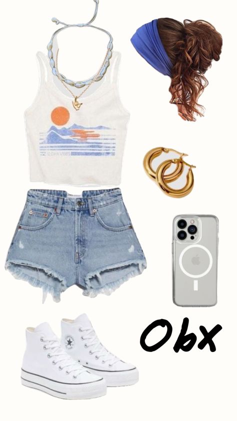 Obx Outer Banks Outfits School, Outer Banks Kie Outfits, Kiara Obx Style, Kie Obx Inspired Outfits, Kiera Obx Outfits, Pogue Style Outfits, Surfer Outfit Aesthetic, Obx Outfits Winter, Pouge Outfits Ideas