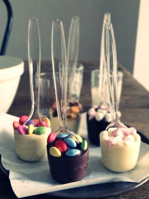 Chocolate Stirrers, Hot Chocolate Stirrers, Hot Chocolate Spoons, Diy Hot Chocolate, Hot Chocolate Gifts, Chocolate Sticks, Chocolate Spoons, Hot Chocolate Bar, Christmas Food Gifts