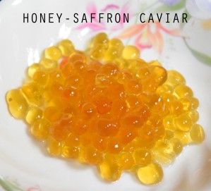 Honey-Saffron Caviar Fancy Cooking, Gastronomy Recipes, Molecular Gastronomy Recipes, Caviar Recipes, Classic Apple Pie, Fruit Puree, Molecular Gastronomy, Food Science, A Fruit