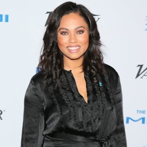 Ayesha Curry's New Meal-Kit Service Danielle Fishel, Ayesha Curry, Shaun White, Mischa Barton, Tv Personality, Zoe Kravitz, Gisele Bündchen, Meal Kit, Food Trends