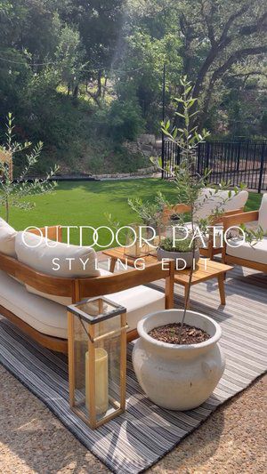 Patio Styling Ideas, Ideas For Outdoor Patio, Patio Styling, Patio Set Up, Spacious Backyard, Solar Lamps, Small Garden Landscape, Patio Layout, Outdoor Sitting Area