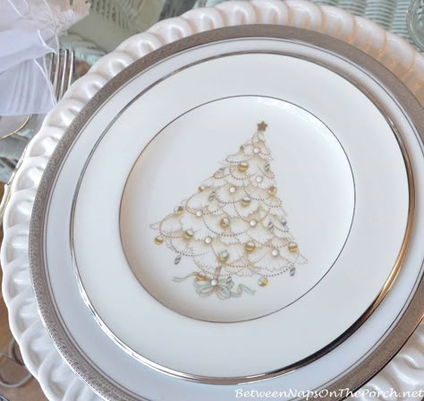 Elegant Christmas Tree Plates Dinnerware by Noritake_wm Christmas China Patterns, Christmas Dinnerware Sets, Gold Table Setting, Tree Centerpiece, Christmas China, Easy Christmas Treats, Christmas Dinnerware, Feather Tree, A White Christmas