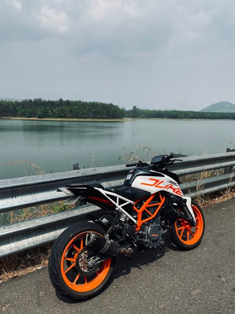 Duke 390 Wallpaper Hd, Ktm Duke 390 Modified, Photo Hilight Instagram, Duke Aesthetic, 250 Duke, 200 Aesthetic, Mockup Free Psd Download, Bike Status, Aesthetic Bike