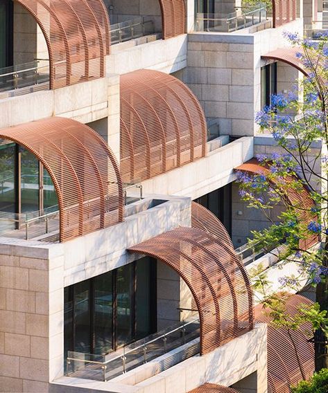 safdie architects' terraced eling residences ascend the bucolic chinese hillside Second Skin Architecture, Terrace Design Architecture, Curved Facade Architecture, Terraced Architecture, Balconies Architecture, Safdie Architects, Rooftop Architecture, Terrace Architecture, Balcony Architecture