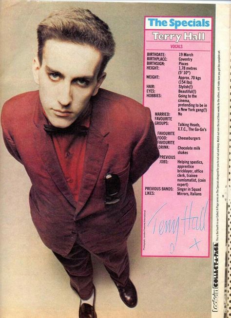 Happy birthday, Terry Hall! Frontman with The Specials and 2Tone Ska Royalty, born on this day in 1959. Fun Boy Three, British Bands, Fever Ray, Terry Hall, Ska Music, The Specials, Rude Girl, Kentish Town, Roots Reggae