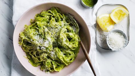 Adam Liaw's fettuccine with spring green pesto Mexican Green Spaghetti Recipe, Mexican Green Spaghetti, Green Spaghetti Recipe, Best Pesto Recipe, Classic Pesto Recipe, Pesto Linguine, Summer Pasta Recipes, Almond Pesto, Parsley Pesto